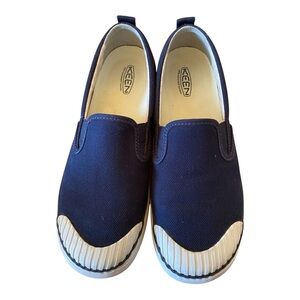 KEEN Women’s Elsa Slip-on Size 10 Navy